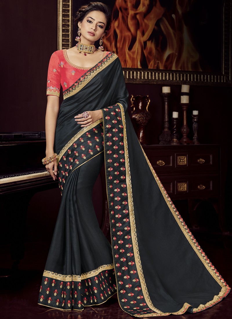 Designer Soft Silk Saree With Heavy Blouse Piece