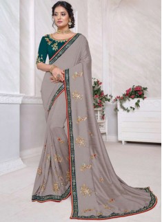 Elegant Small Border Saree With Contrast Heavy Work Blouse Piece