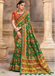 Patan Patola Pure SIlk Saree With Contrast Heavy Work Blouse Piece